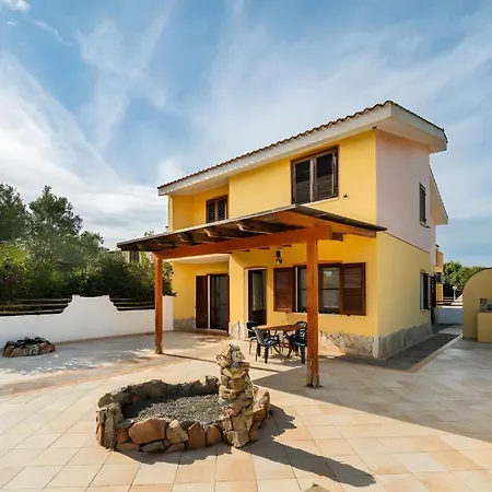 Appartamento Casa Rocco SantʼAnna Arresi